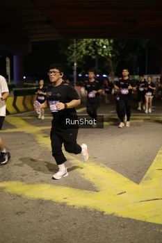 Runner Photo 4276187