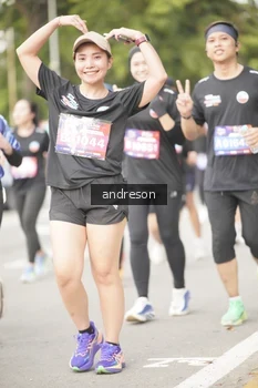 Runner Photo 4276309