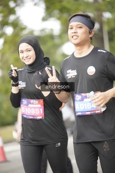 Runner Photo 4276348