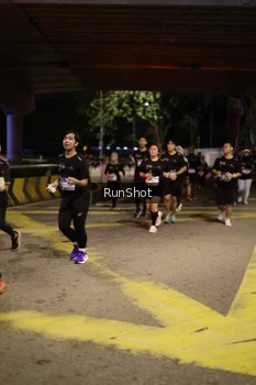 Runner Photo 4276352
