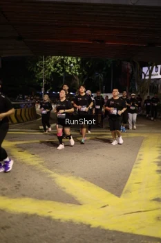 Runner Photo 4276353