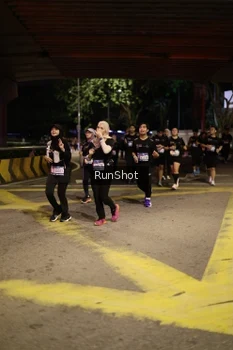 Runner Photo 4276355