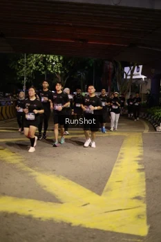 Runner Photo 4276358