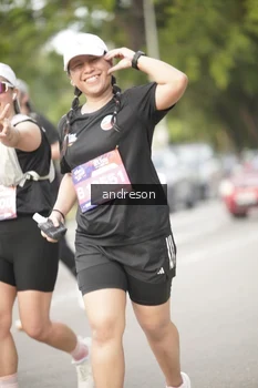 Runner Photo 4276359
