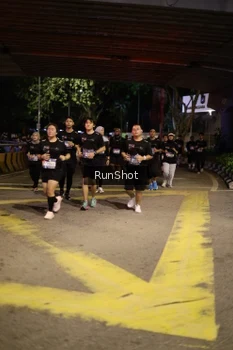 Runner Photo 4276377