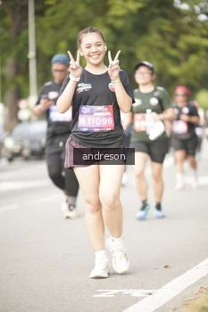 Runner Photo 4276395