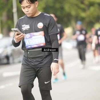 Runner Photo 4276397