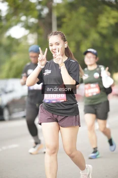 Runner Photo 4276400