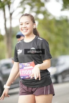 Runner Photo 4276416
