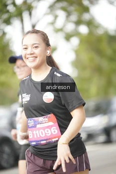 Runner Photo 4276417