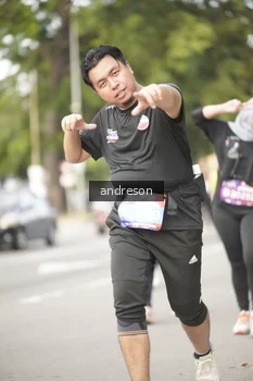 Runner Photo 4276425