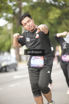 Runner Photo 4276436