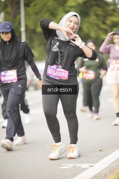 Runner Photo 4276438