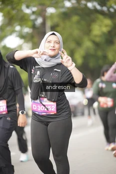 Runner Photo 4276441