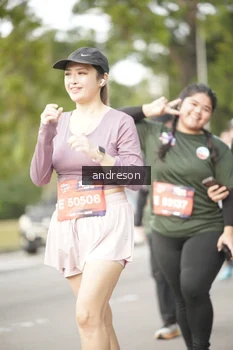 Runner Photo 4276458