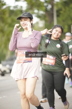 Runner Photo 4276464