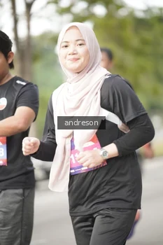 Runner Photo 4276473