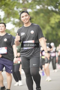 Runner Photo 4276500