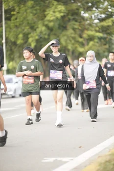Runner Photo 4276508