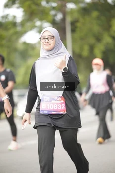 Runner Photo 4276518