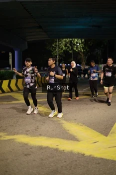 Runner Photo 4276524