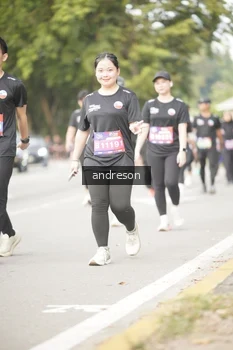 Runner Photo 4276543