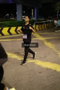 Runner Photo 4276552