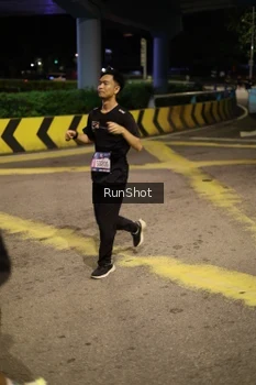 Runner Photo 4276553