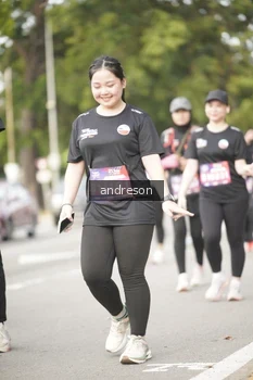 Runner Photo 4276565