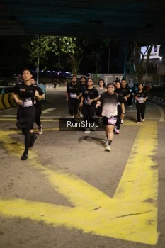 Runner Photo 4276573