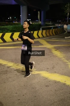 Runner Photo 4276576