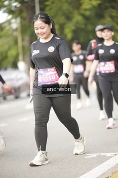 Runner Photo 4276581