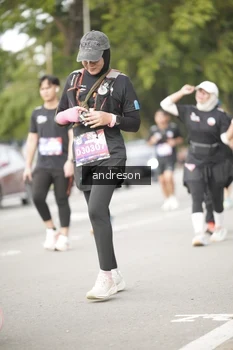 Runner Photo 4276611