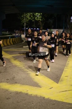 Runner Photo 4276614
