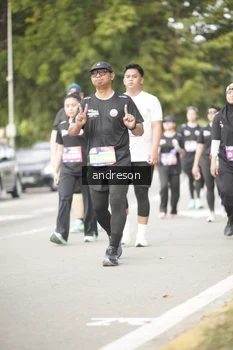 Runner Photo 4276624