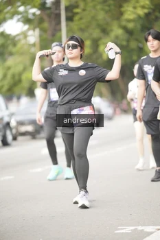 Runner Photo 4276629