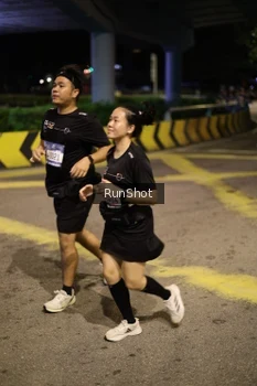 Runner Photo 4276630