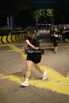 Runner Photo 4276643