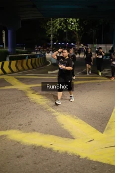 Runner Photo 4276648