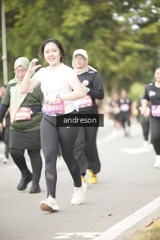 Runner Photo 4276673