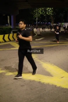 Runner Photo 4276705