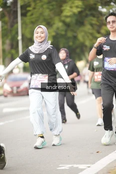 Runner Photo 4276707