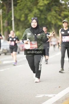 Runner Photo 4276710