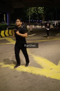 Runner Photo 4276711