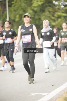 Runner Photo 4276715