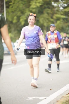 Runner Photo 4276725