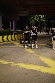 Runner Photo 4276749