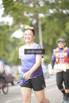 Runner Photo 4276756