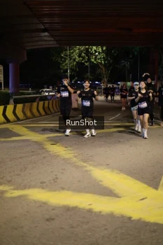 Runner Photo 4276757