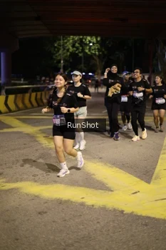 Runner Photo 4276763